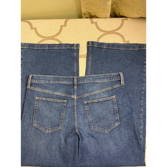 GAP High Rise Stride Wide Leg Blue Jeans, Size 20, NWT, MSRP: $79.95 - Picture 4 of 13